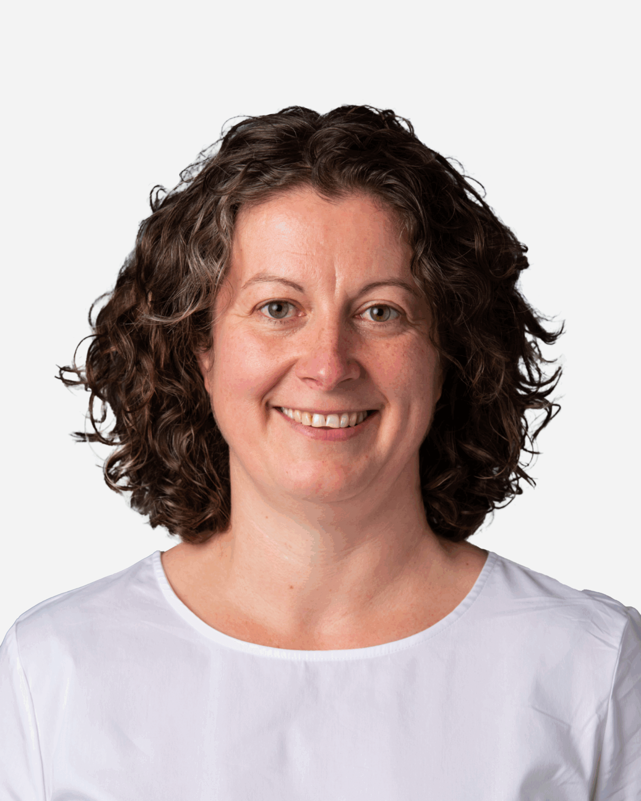 Silvia Schuhmann Headshot