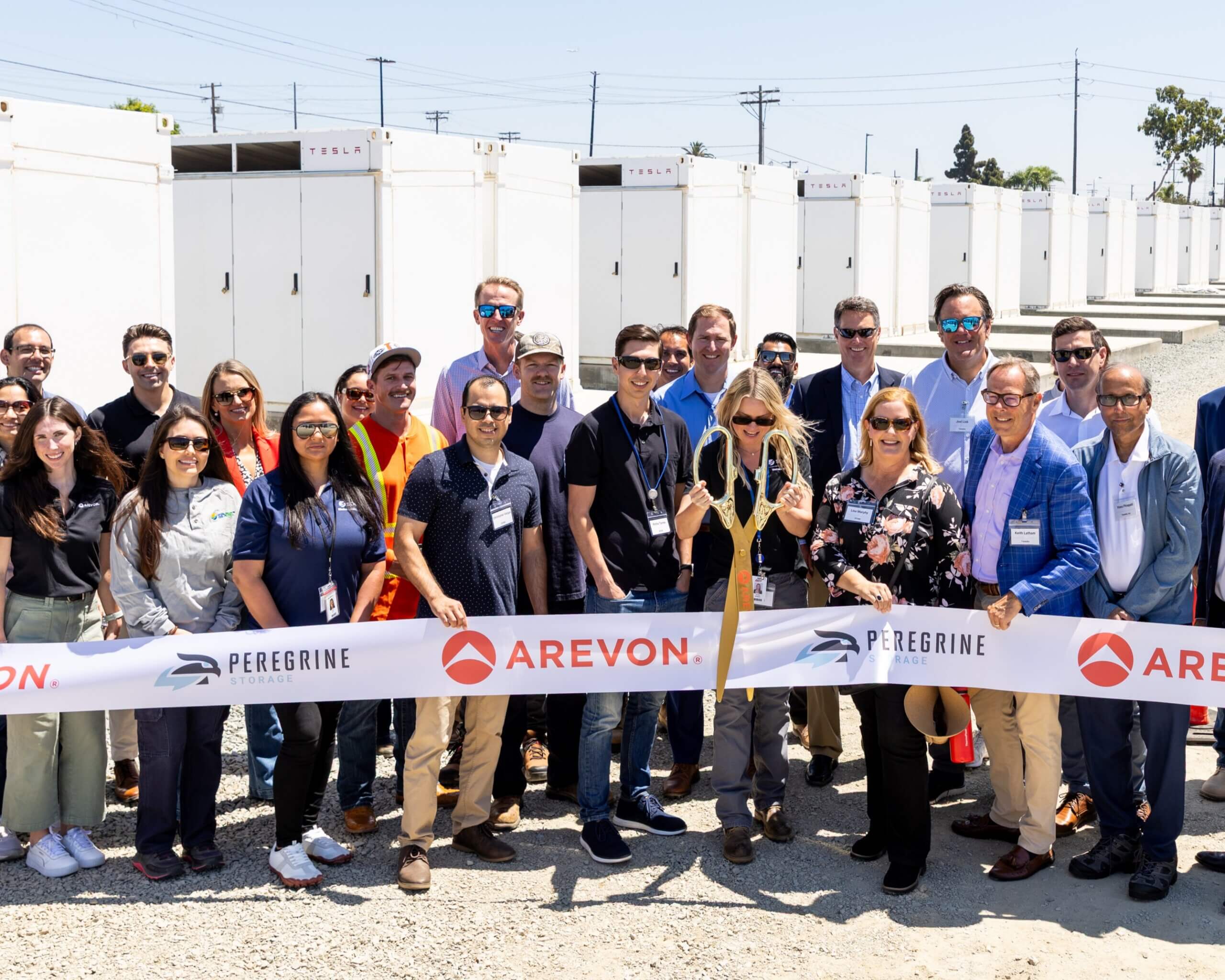 Peregrine Energy Storage Project Ribbon-Cutting Group Photo